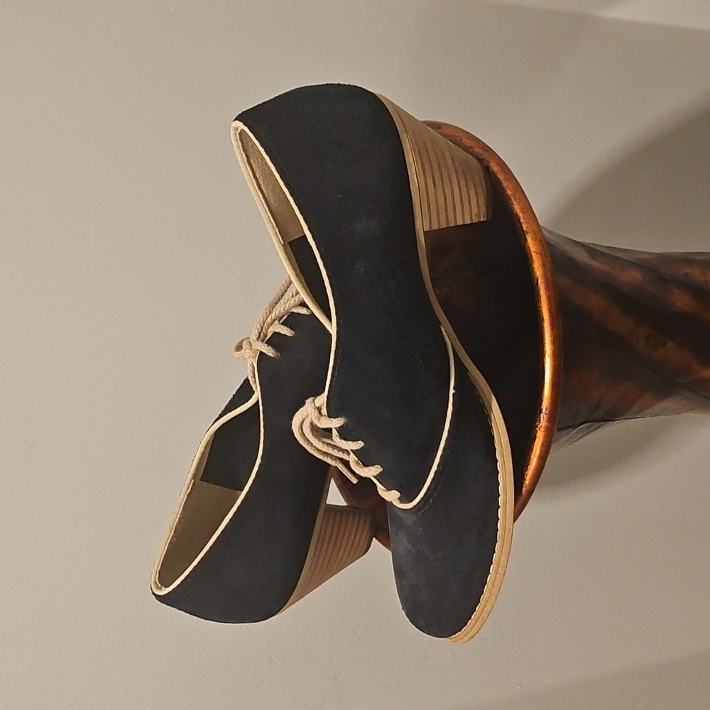 Preowned  Vintage California Cobbler (9)